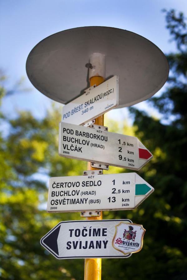 Pod Bresteckou Skalou Břestek Buitenkant foto