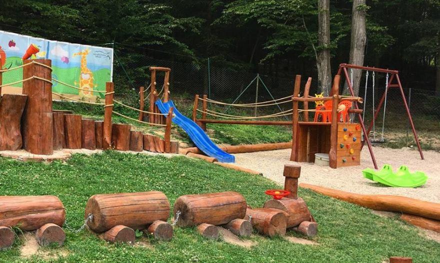 Pod Bresteckou Skalou Břestek Buitenkant foto