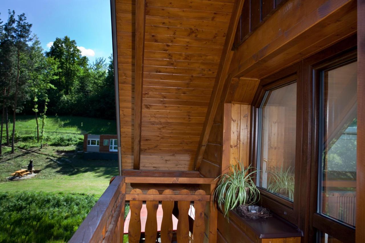 Pod Bresteckou Skalou Břestek Buitenkant foto